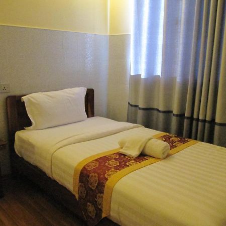 Shwe Wun Yan Motel Баган Экстерьер фото