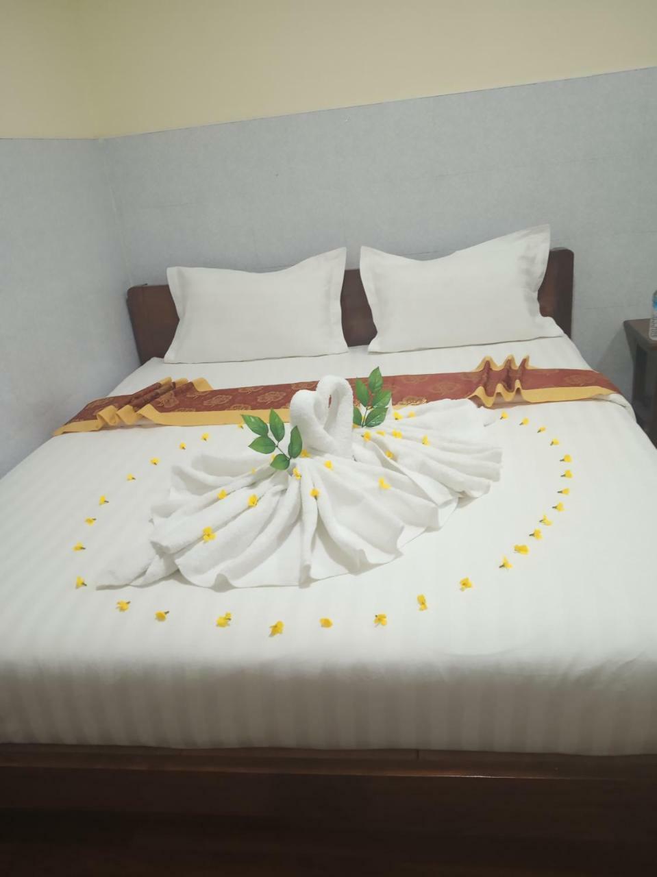 Shwe Wun Yan Motel Баган Экстерьер фото